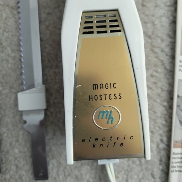 Vintage Magic Hostess Electric Knife 5200 w/Blades. Tested - Works GUC - Picture 4 of 8